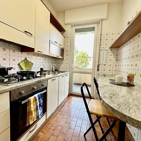 Low Cost Holiday An Business House And Free Park By Revenue House كومو المظهر الخارجي الصورة